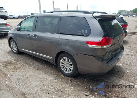 2012 Toyota Sienna Xle V6 8 Passenger из США, поврежденный, VIN 5TDYK3DC0CS199104
